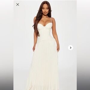 Fashion Nova Daniella Dress NWT